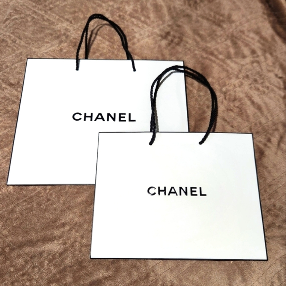 CHANEL White Shopping Bag Set of 2 Small & Medium